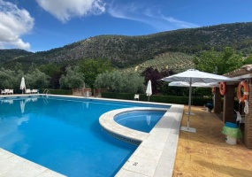 3 Bedrooms Bedrooms, 0 ,2 BathroomsBathrooms,Villa,For Sale,0,1087