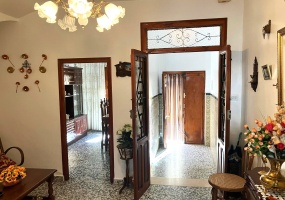 4 Bedrooms Bedrooms, ,2 BathroomsBathrooms,Villa,For Sale,1106