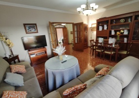 6 Bedrooms Bedrooms, 0 ,3 BathroomsBathrooms,Villa,For Sale,0,1110