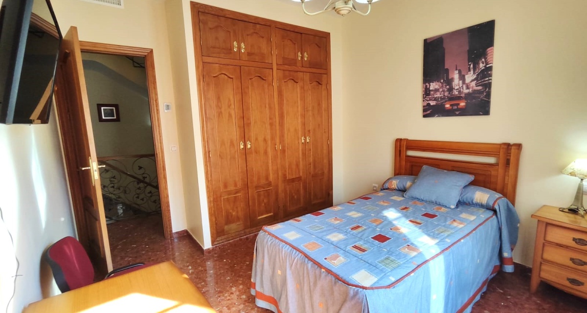 6 Bedrooms Bedrooms, ,3 BathroomsBathrooms,Villa,For Sale,1110