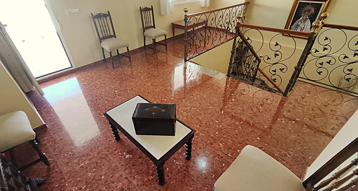 6 Bedrooms Bedrooms, ,3 BathroomsBathrooms,Villa,For Sale,1110