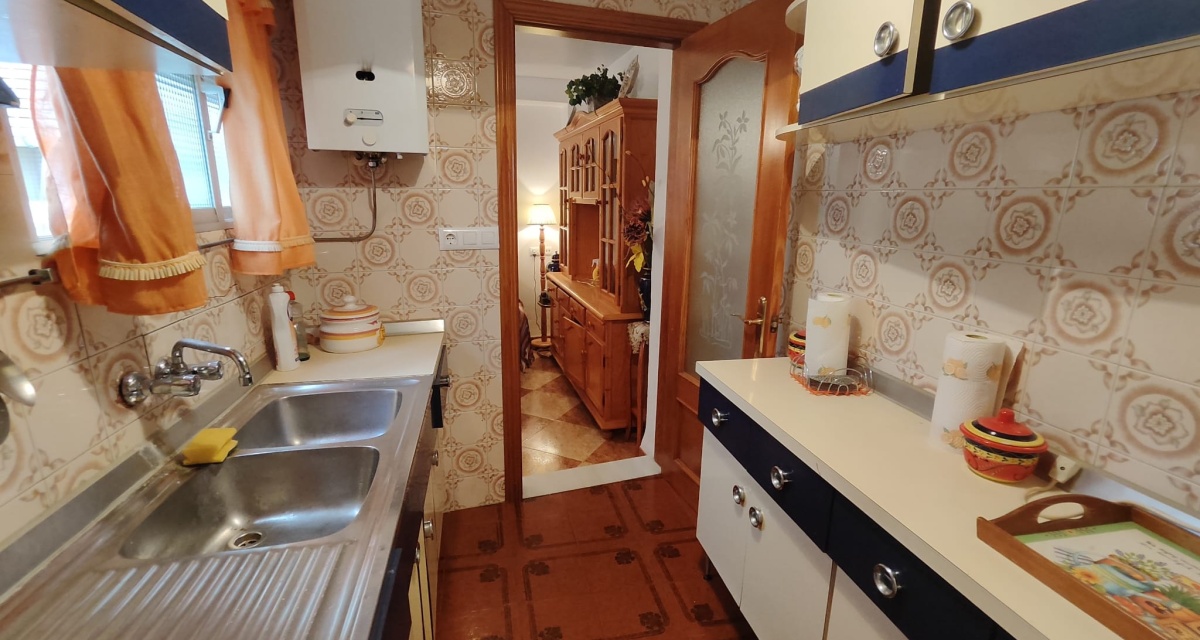 4 Bedrooms Bedrooms, ,2 BathroomsBathrooms,Villa,For Sale,1112