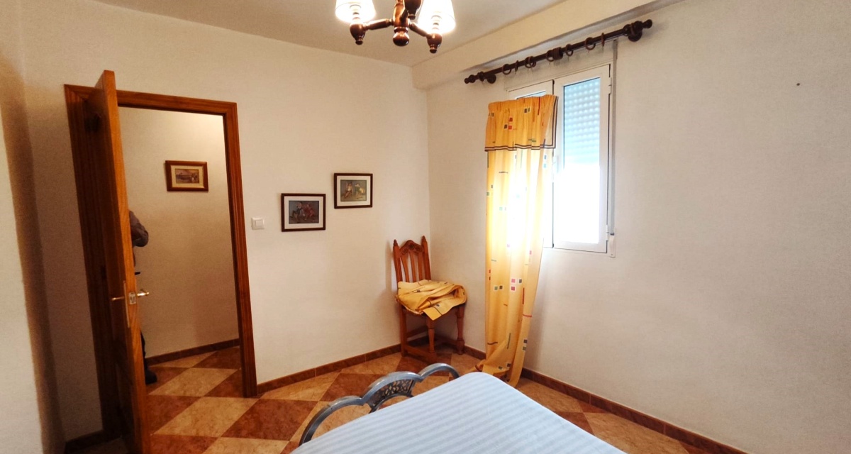 4 Bedrooms Bedrooms, ,2 BathroomsBathrooms,Villa,For Sale,1112