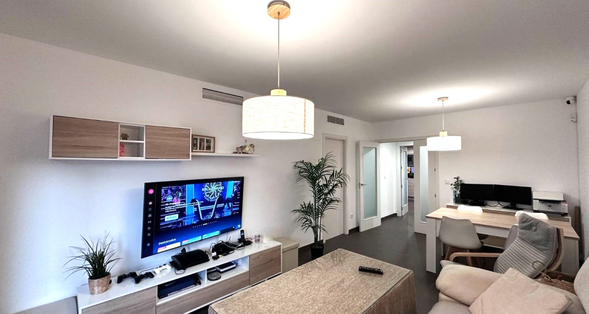 2 Bedrooms Bedrooms, ,2 BathroomsBathrooms,Apartment,For Sale,1113