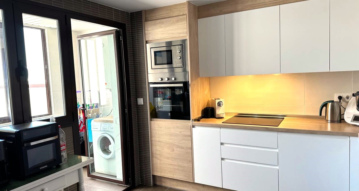 2 Bedrooms Bedrooms, ,2 BathroomsBathrooms,Apartment,For Sale,1113