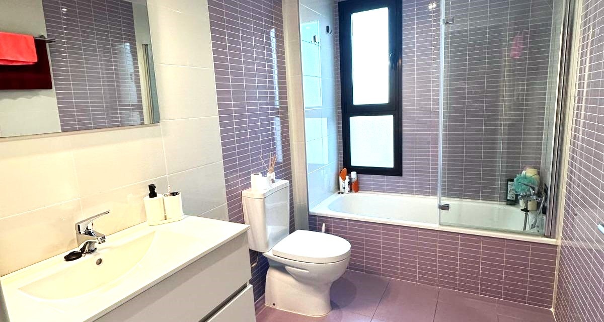 2 Bedrooms Bedrooms, ,2 BathroomsBathrooms,Apartment,For Sale,1113