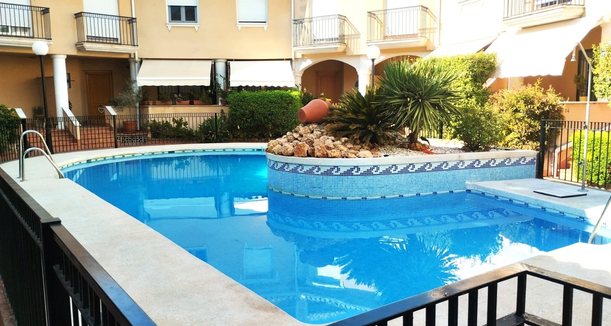 3 Bedrooms Bedrooms, ,2 BathroomsBathrooms,Villa,For Sale,1114