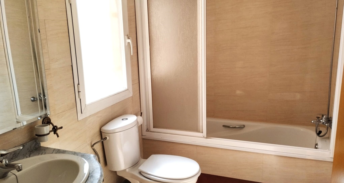 3 Bedrooms Bedrooms, ,2 BathroomsBathrooms,Villa,For Sale,1114