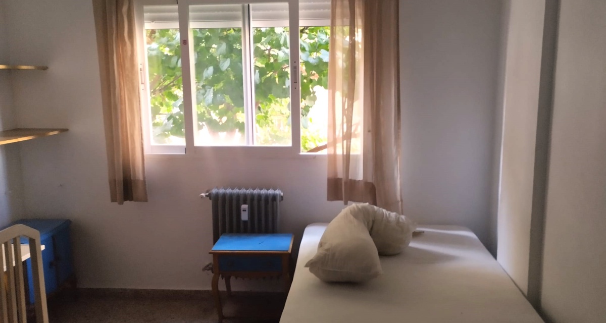4 Bedrooms Bedrooms, 0 ,2 BathroomsBathrooms,Apartment,For Sale,0,1118