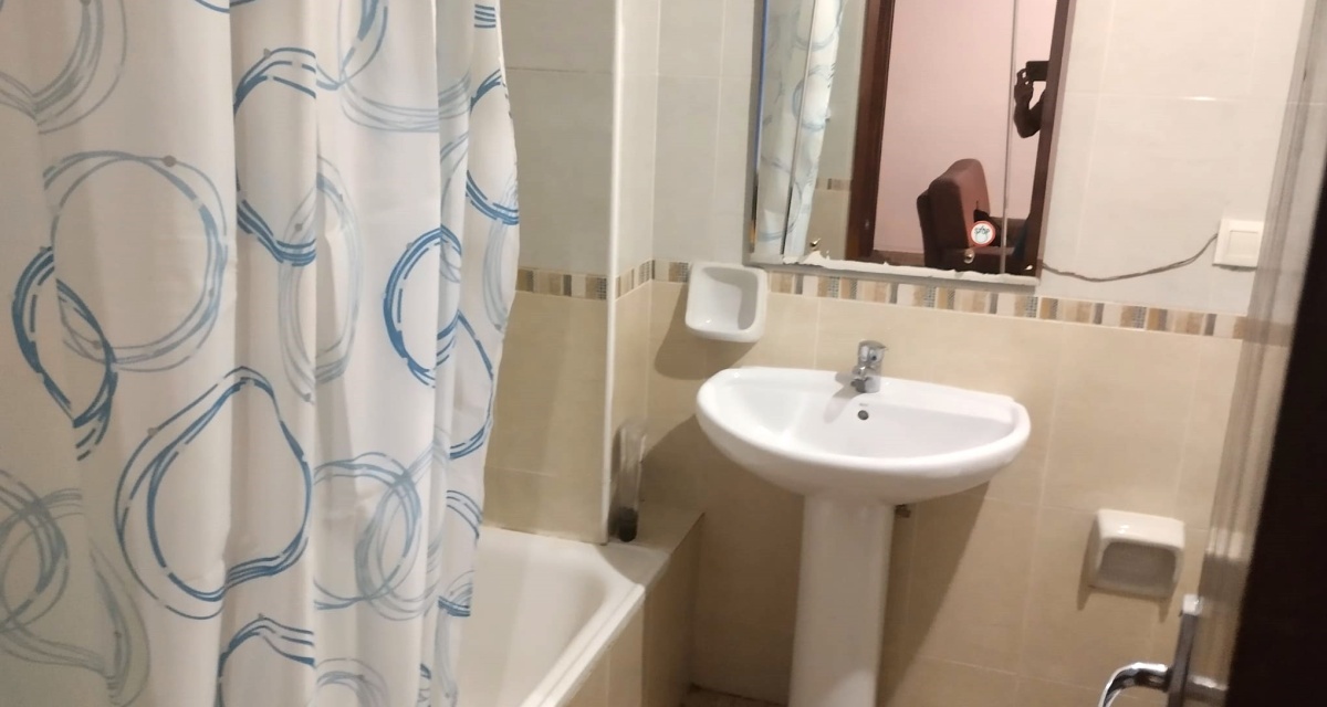 4 Bedrooms Bedrooms, 0 ,2 BathroomsBathrooms,Apartment,For Sale,0,1118