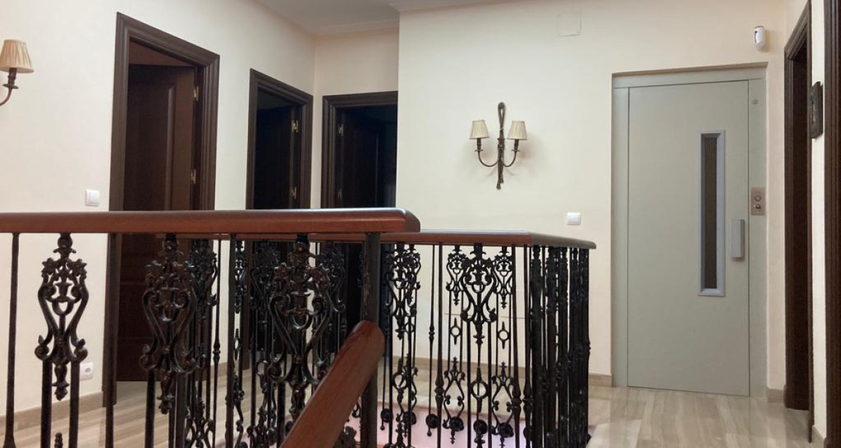 6 Bedrooms Bedrooms, ,2 BathroomsBathrooms,Villa,For Sale,1065